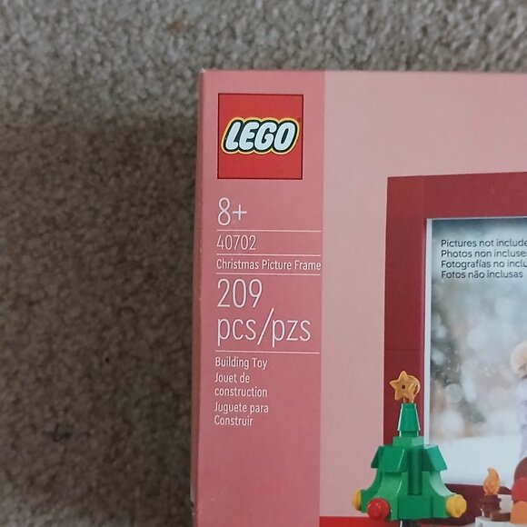 Lego Limited Edition Christmas Picture Frame - Picture 2 of 4